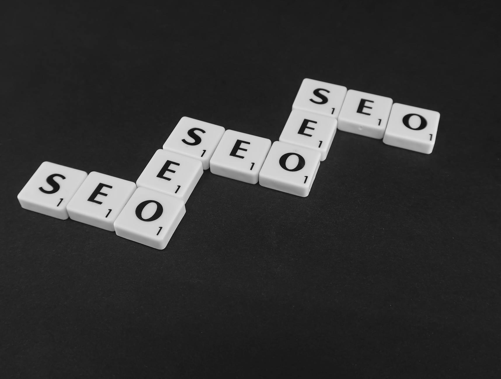 Contenido con IA y SEO: Por Qué No Perjudica Tu Posicionamiento Orgánico
